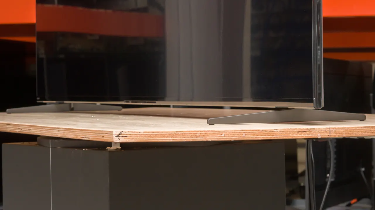 - تلویزیون سونی 55X90K طراحی تلویزیون سونی 55x90k