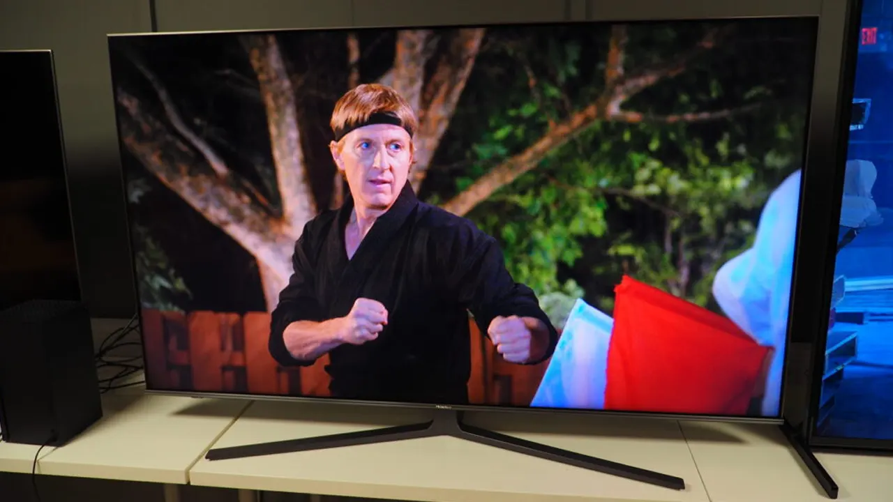 کیفیت تصویر تلویزیون هایسنس 55u8gq