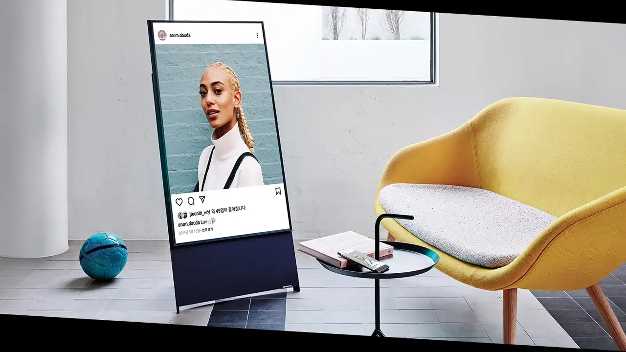 طراحی تلویزیون سامسونگ 43LS05B