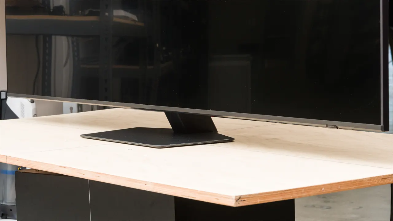 - تلویزیون سامسونگ 75QN85D طراحی تلویزیون سامسونگ 75qn85d